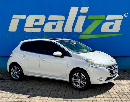 PEUGEOT 208 1.6 GRIFFE 16V FLEX 4P MANUAL PEUGEOT 208 1.6 GRIFFE 16V FLEX 4P MANUAL